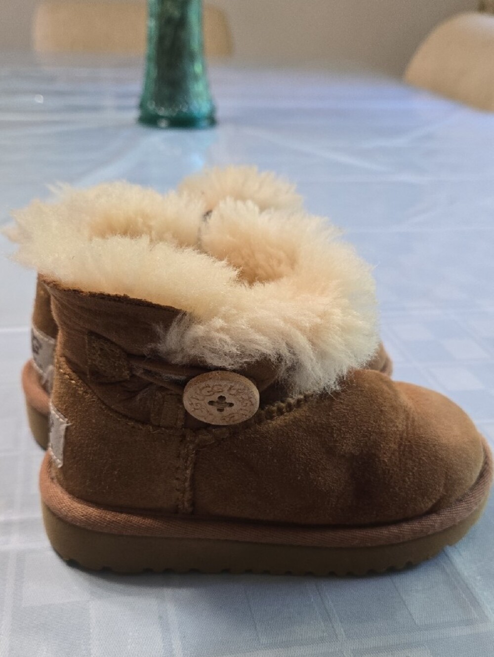 UGG Chestnut Suede Shearling Cuff Toddler Boots - Picture 3 of 8